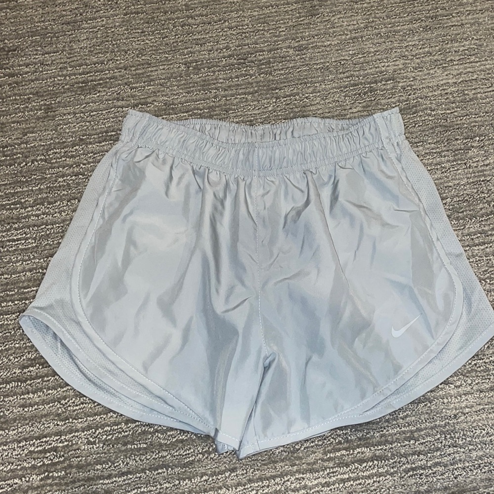 Nike shorts— SOLD